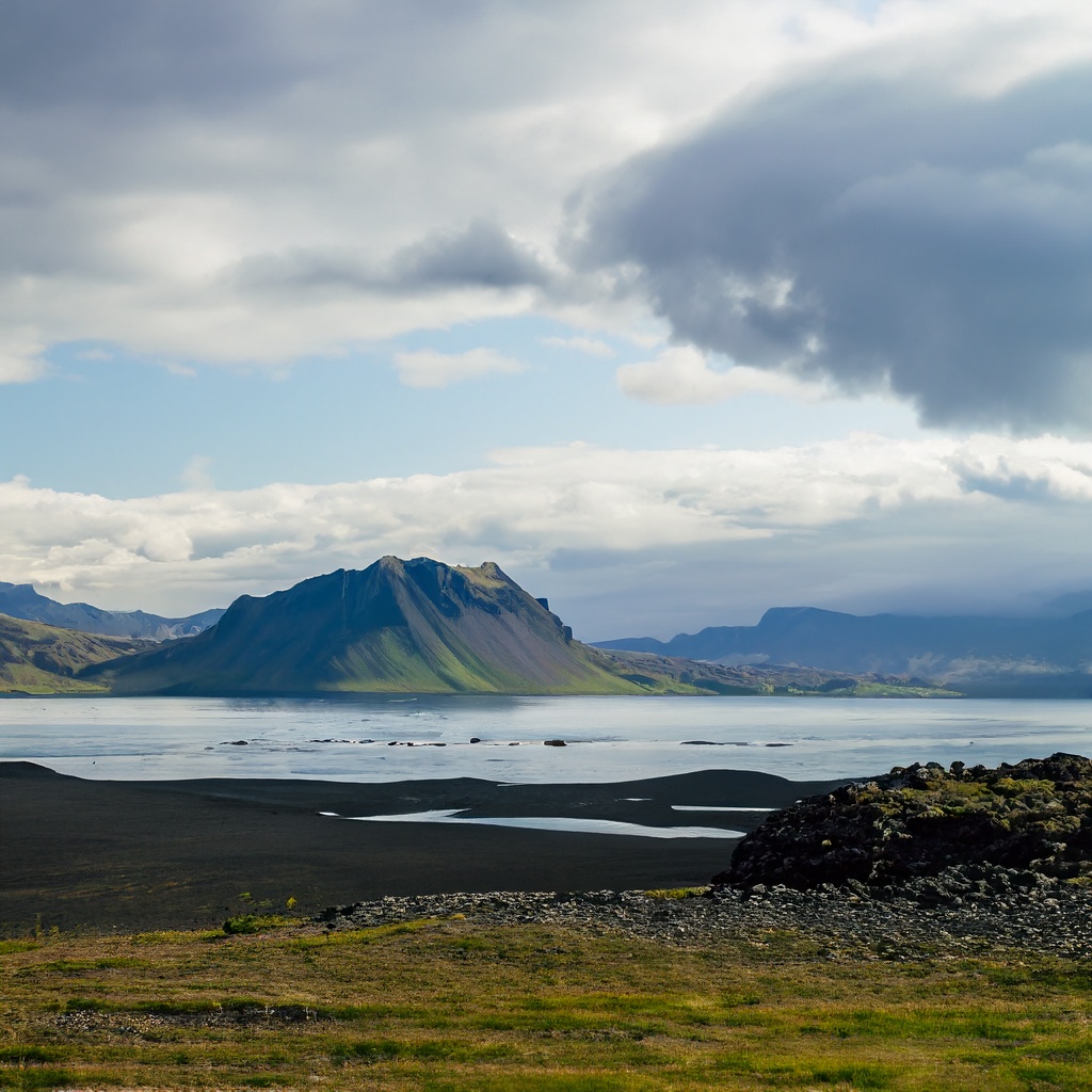 Explore the Enchanting Wonders of Iceland with New Land Holidays